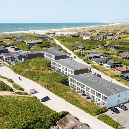 Paen Beliggende Pa 1 Sal Sj3215 Daire Henne Strand